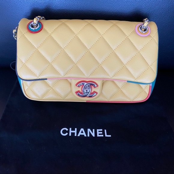 CHANEL Limited Edition Yellow Multicolor Leather Flap Bag - Picture 2 of 6